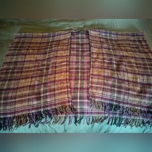 EQORIAN Heritage Vintage 100% Wool Plaid Fringe Wrap Poncho Shawl Scarf Scotland